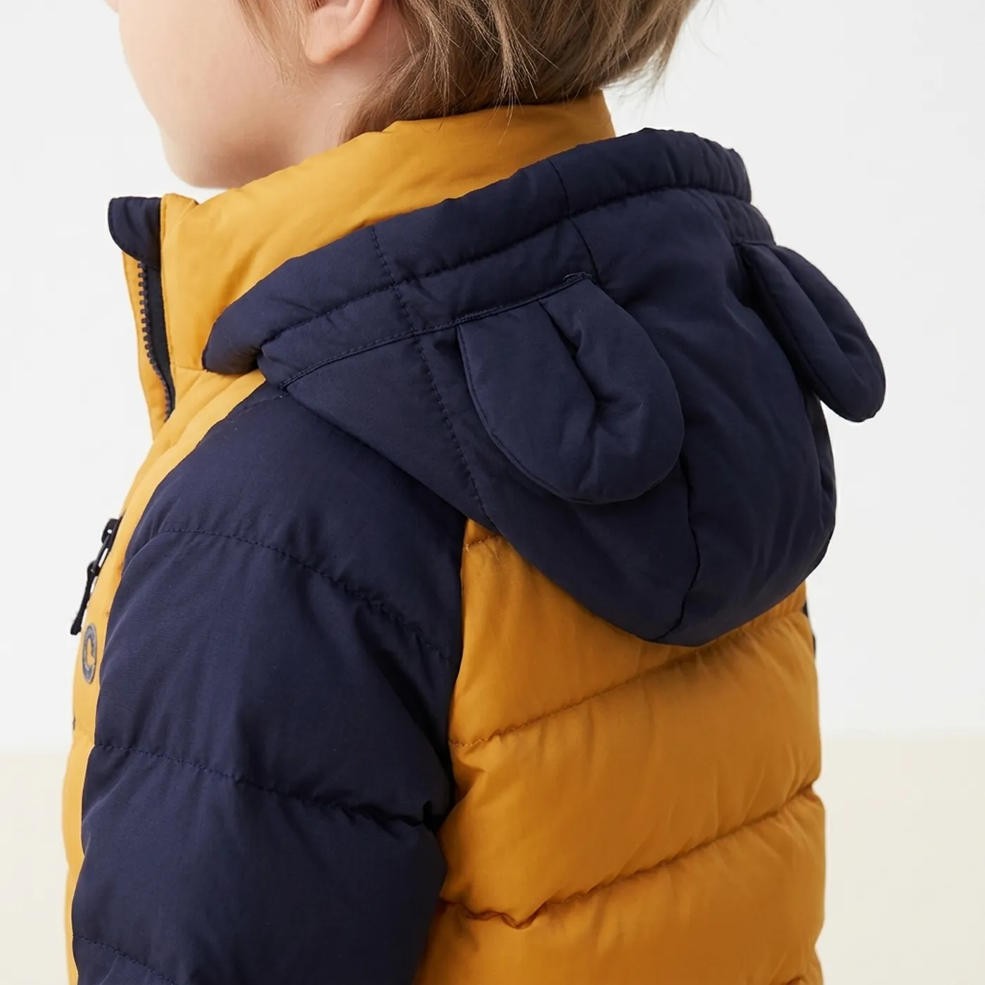 Doudoune premium col montant — Détail capuche