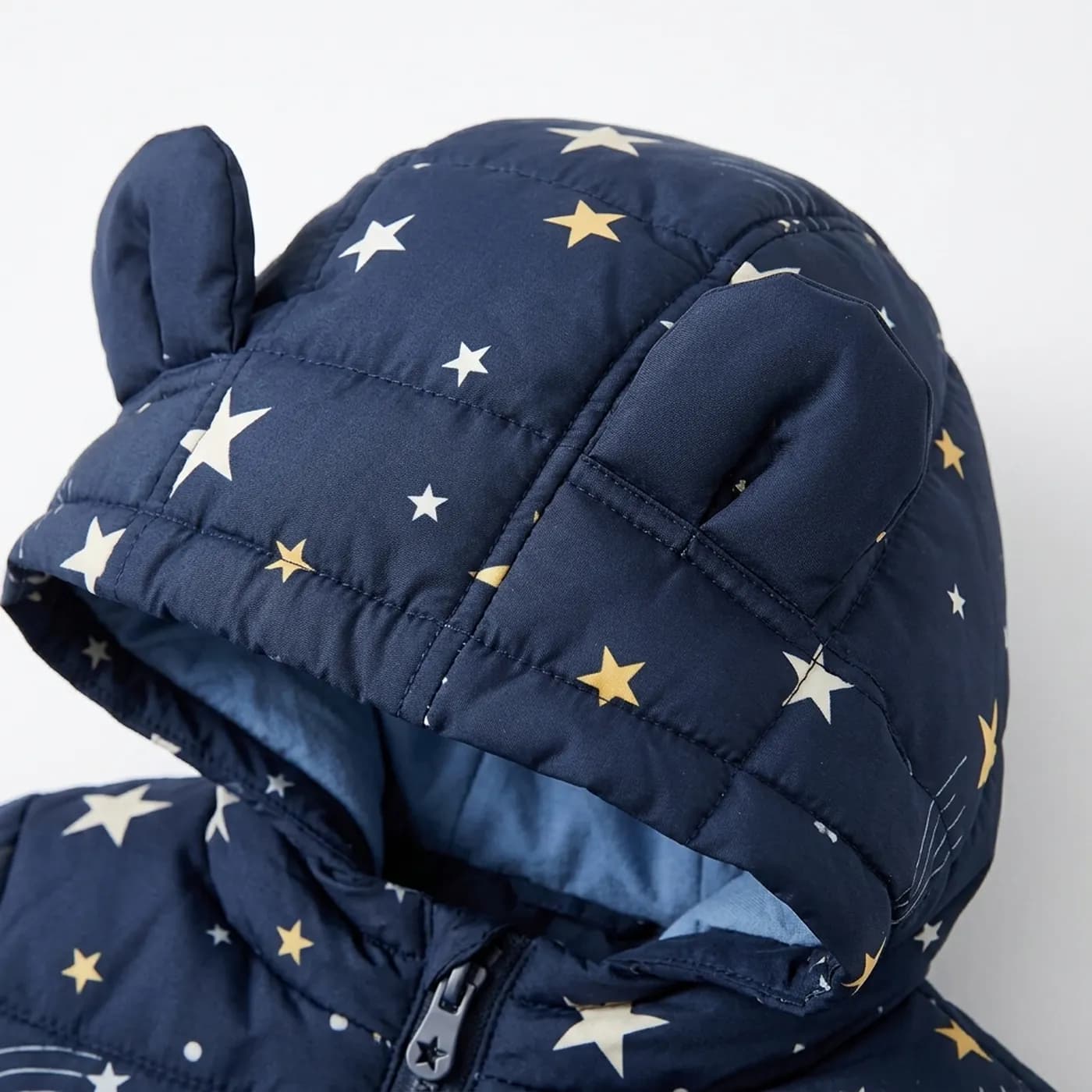Doudoune imprimée — Détail capuche